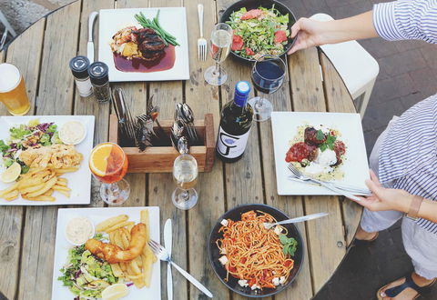 Caledonian Inn - ACT Tourism 22