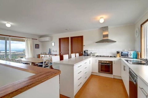 SeaWatch-Sea Views - ACT Tourism 3