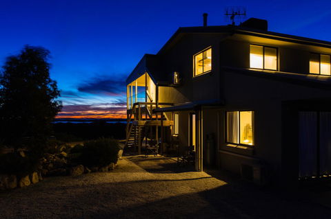 Southern Ocean Lookout - ACT Tourism 2