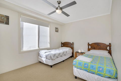The Lighthouse - Port Willunga - C21 SouthCoast Holidays - ACT Tourism 12