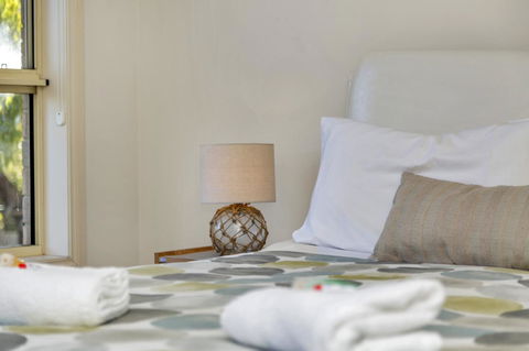 The Lighthouse - Port Willunga - C21 SouthCoast Holidays - ACT Tourism 13