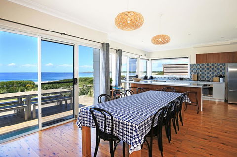 Culburra Beachhouse - ACT Tourism 6