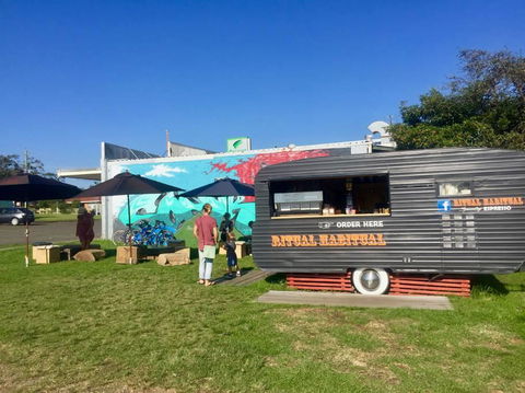 Culburra Beachhouse - ACT Tourism 0