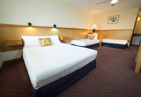 Aurora Ozone Hotel Kangaroo Island - ACT Tourism 26