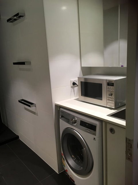 Luxury Apartment - ACT Tourism 2