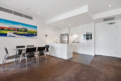 Swainson On Hindmarsh - ACT Tourism 11