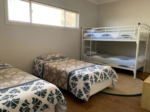 Waterfront On Osprey - ACT Tourism 16