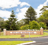 Blue Lake Holiday Park - ACT Tourism