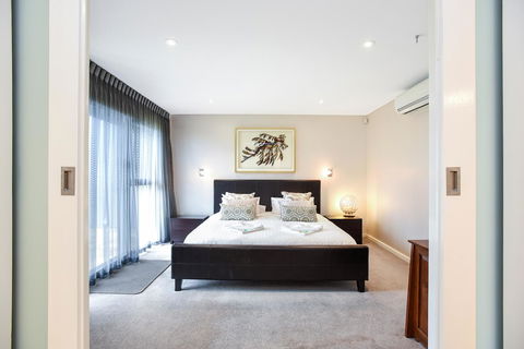 Esplanade Escape - ACT Tourism 35
