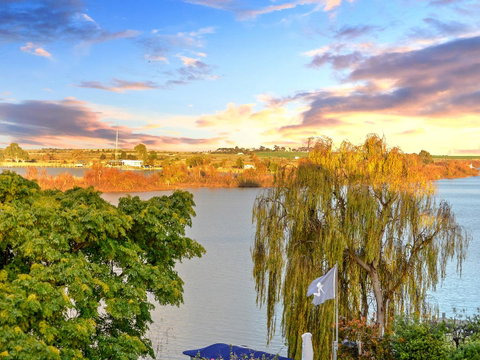 Muse On The Murray - ACT Tourism 23