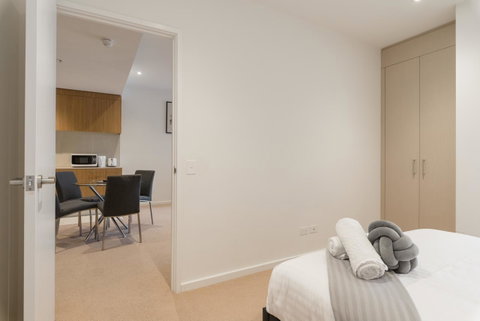 Ther-Rich 2Brm CBD Apartment - ACT Tourism 2