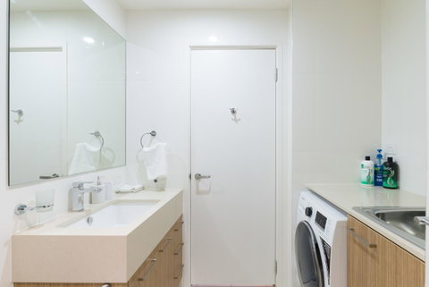 Ther-Rich 2Brm CBD Apartment - ACT Tourism 30