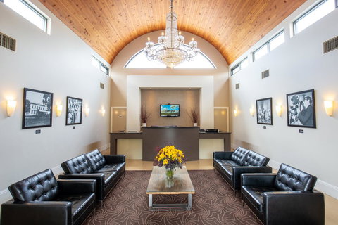 The Barn Accommodation - ACT Tourism 7