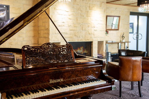 The Barn Accommodation - ACT Tourism 11