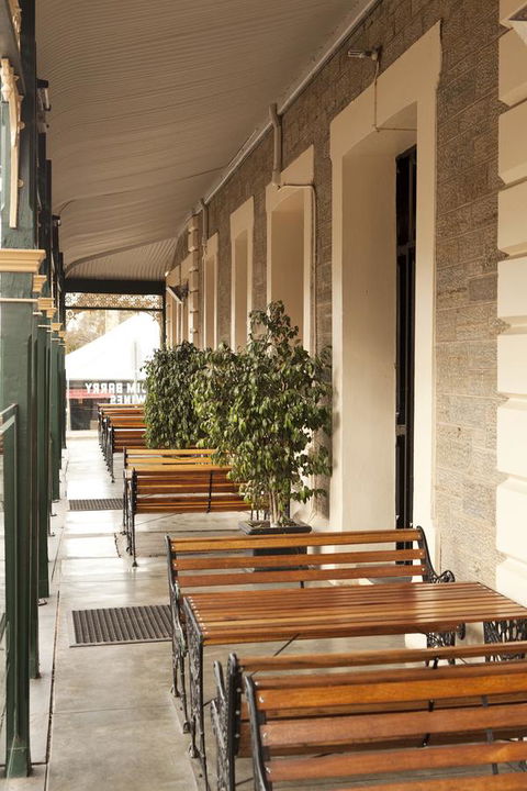 The Rising Sun Hotel - ACT Tourism 1