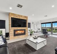 KENNEDY EXECUTIVE TOWNHOUSE - ACT Tourism
