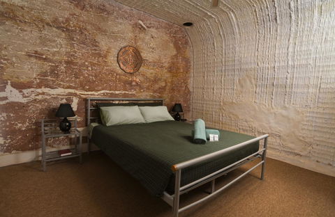 Desert View Apartments - ACT Tourism 4