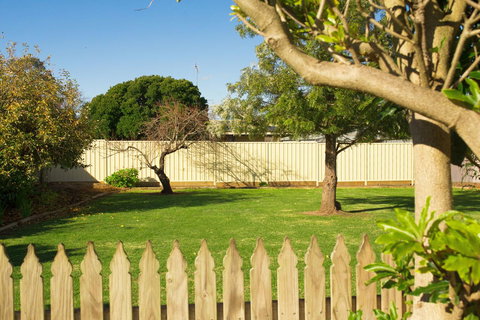 Ruby\'s Cottage - ACT Tourism 21