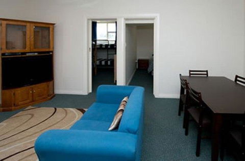 Barmera Lake Resort Motel - ACT Tourism 24