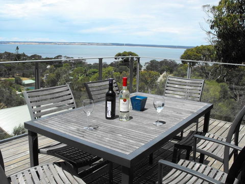 Saar River House - ACT Tourism 8