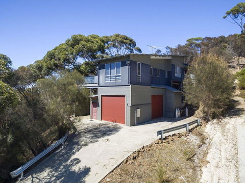 Saar River House - ACT Tourism 12