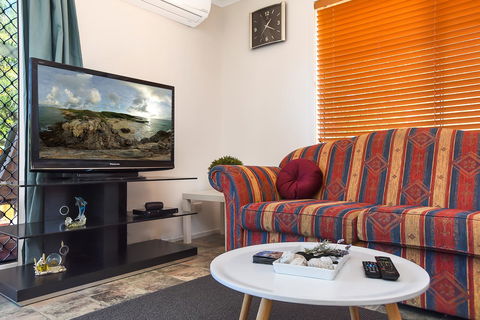Casa Capri - Aldinga Beach - C21 SouthCoast Holidays - ACT Tourism 4