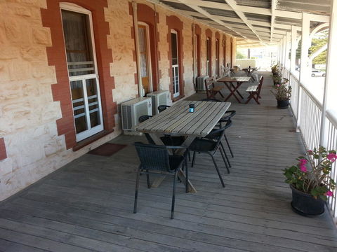 Sonbern Lodge Motel - ACT Tourism 17