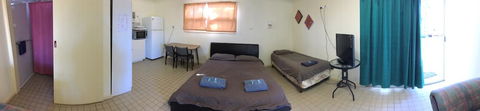 A1Cabins - ACT Tourism 0
