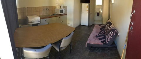 A1Cabins - ACT Tourism 1