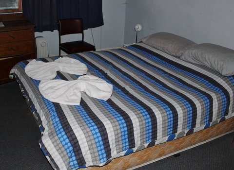 Royal Exchange Hotel - ACT Tourism 8