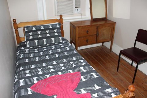 Royal Exchange Hotel - ACT Tourism 6