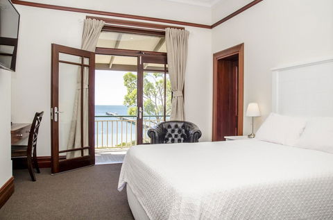 Streaky Bay Hotel Motel - ACT Tourism 14