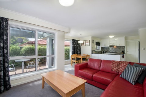City One Apartment - ACT Tourism 0