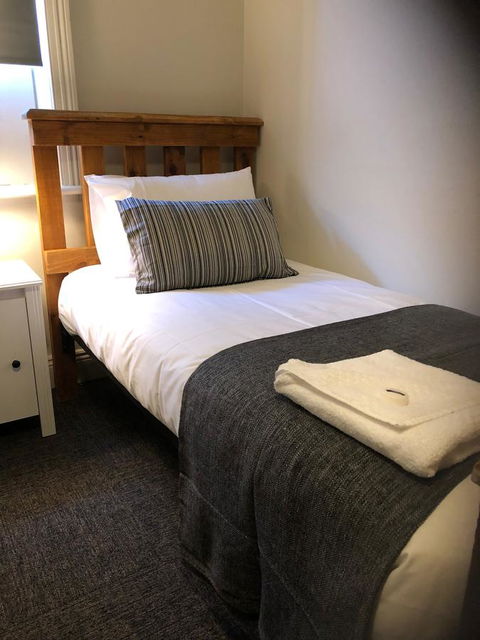 Cornwall Hotel - ACT Tourism 12