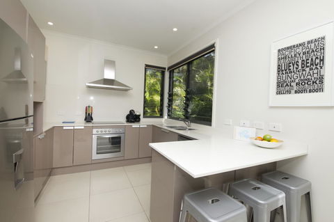 Boom 6 Boomerang Beach - ACT Tourism 11