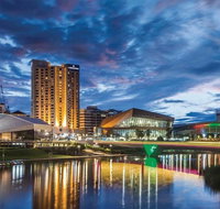 Executive 3 Bedroom Apartment  Internet  Parking - ACT Tourism