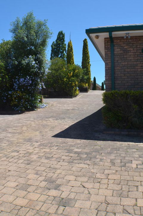 Deer Park Motor Inn Armidale - ACT Tourism 33