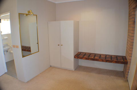 Deer Park Motor Inn Armidale - ACT Tourism 35