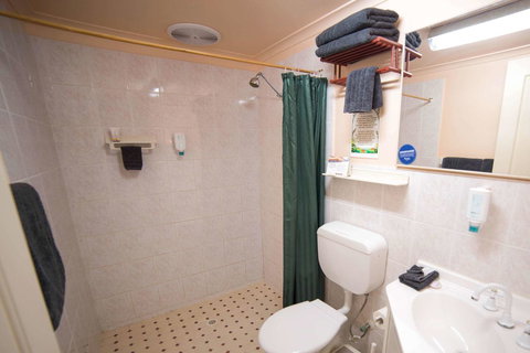 Comfort Inn Coober Pedy Experience - ACT Tourism 7