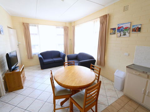 Robe Central Motel - ACT Tourism 22