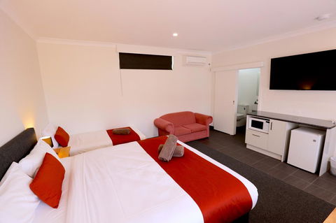 Robe Central Motel - ACT Tourism 1