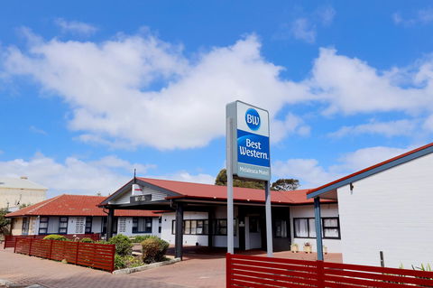 Robe Central Motel - ACT Tourism 0