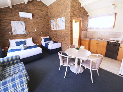 Robe Central Motel - ACT Tourism 16