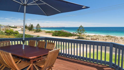 Sandy Feet 31 Gold Coast Drive - ACT Tourism 1