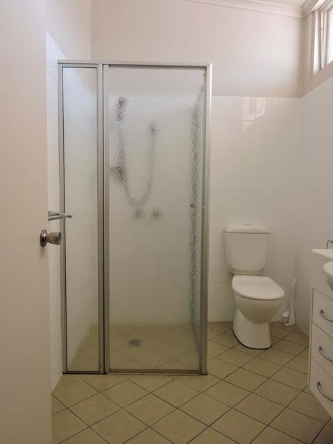 Highway One Motel - ACT Tourism 19