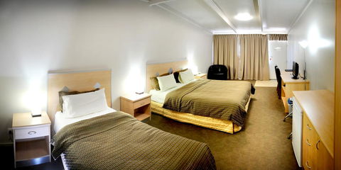 Highway One Motel - ACT Tourism 36