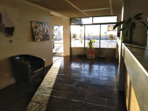 Highway One Motel - ACT Tourism 17