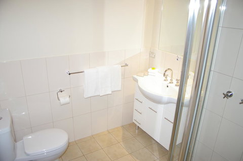 Mawson Lakes Hotel - ACT Tourism 28