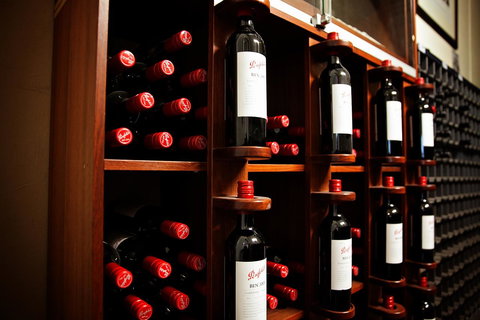 Mawson Lakes Hotel - ACT Tourism 20