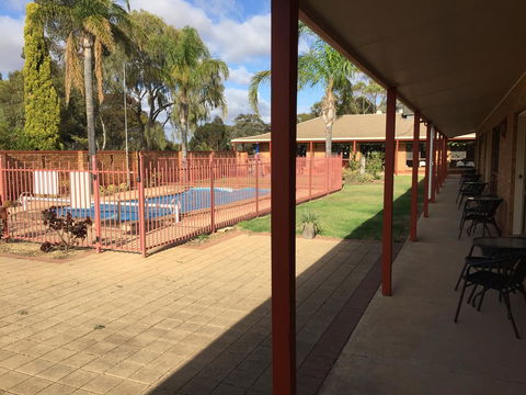Kadina Gateway Motor Inn - ACT Tourism 4